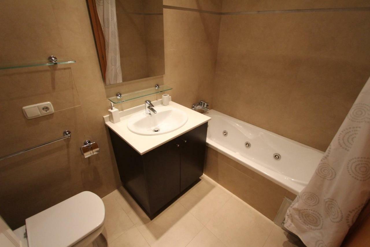 Apartamento Moderno Muy Centrico Y Cerca De La Playa Calpe Exterior photo